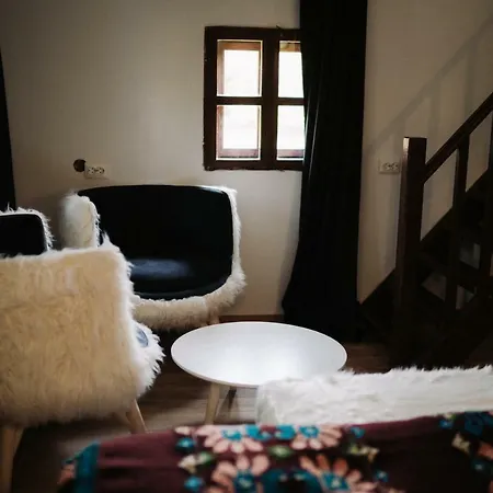 Oberwood Villa *